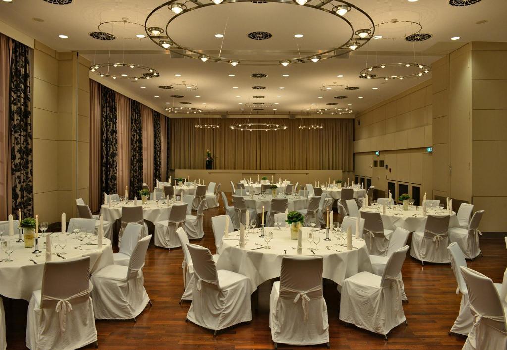 Hotel Ratskeller ซาลซ์กิทเทอร์ ภายนอก รูปภาพ